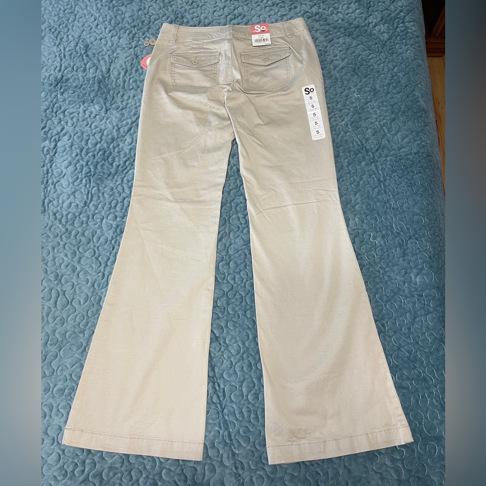 SO Women's Beige Bootcut Pants